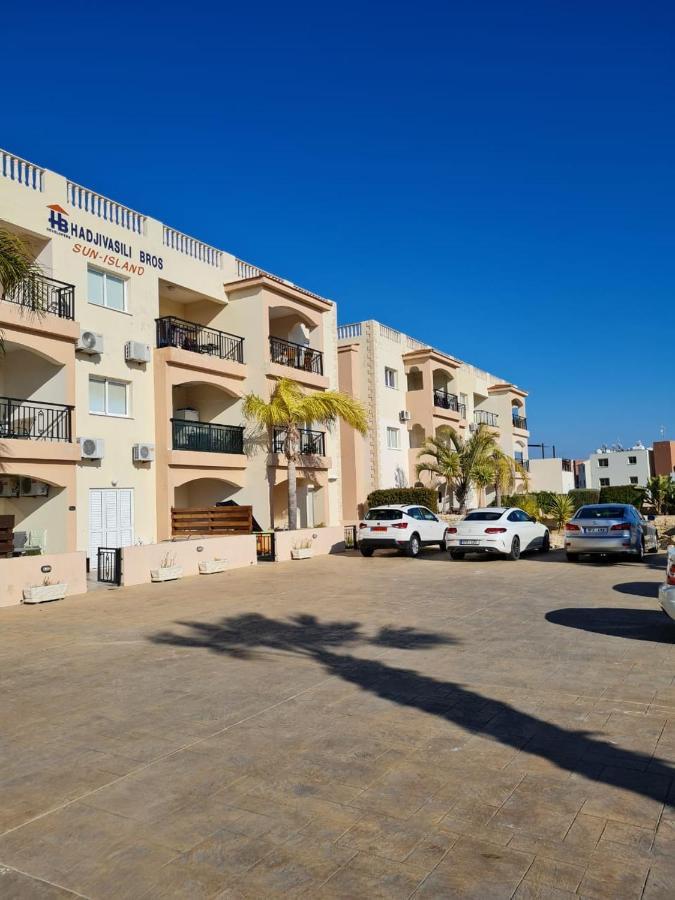 Stay Ocean Apartment Paphos Esterno foto