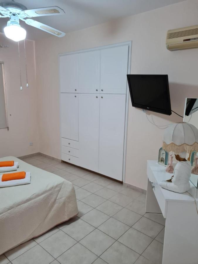 Stay Ocean Apartment Paphos Esterno foto