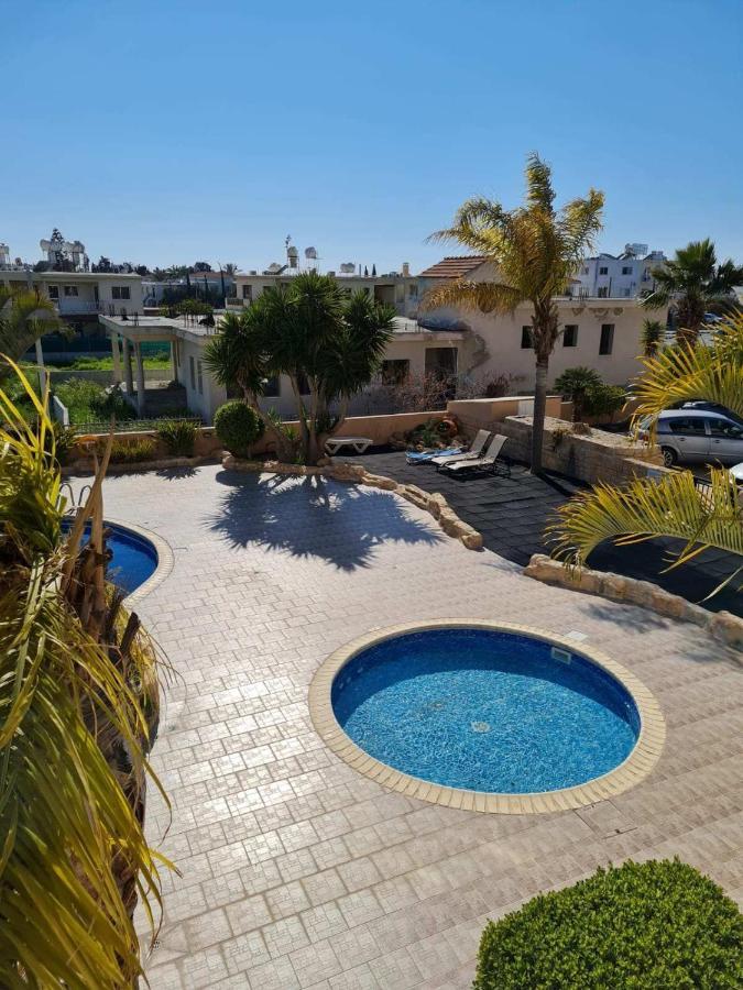 Stay Ocean Apartment Paphos Esterno foto