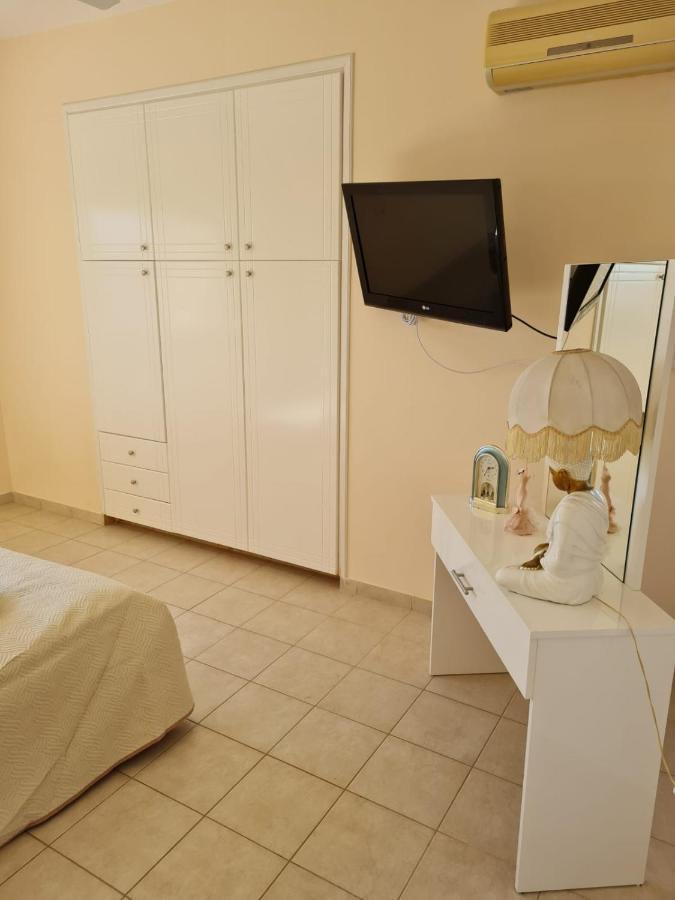 Stay Ocean Apartment Paphos Esterno foto