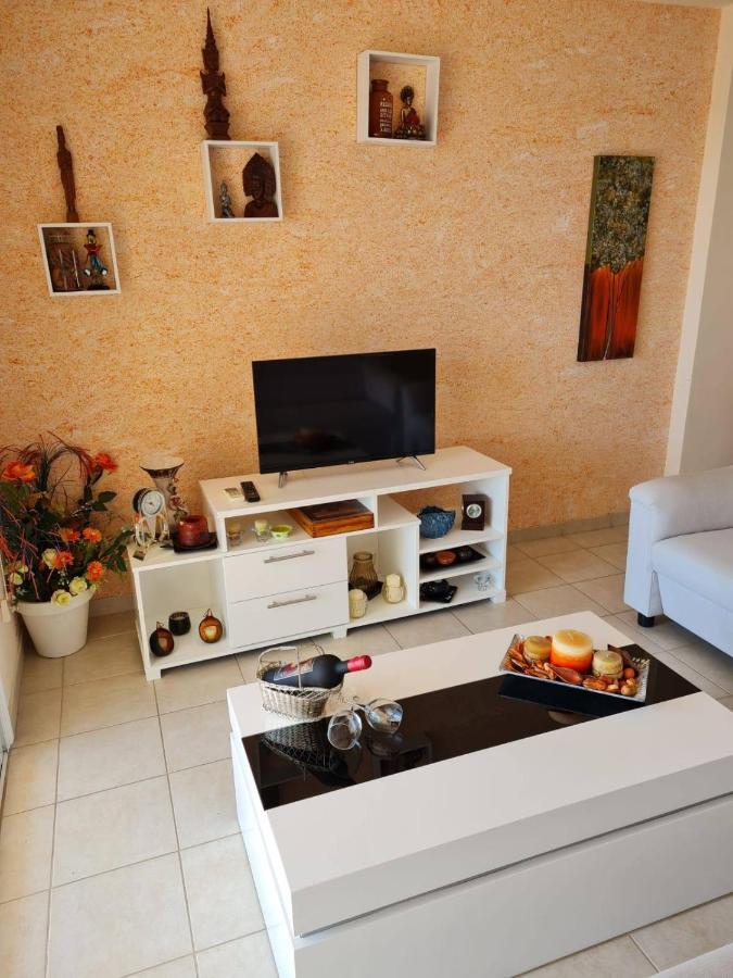 Stay Ocean Apartment Paphos Esterno foto